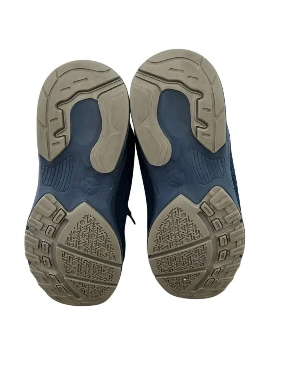 Zeba Women’s Sneakers comfort hands free Sz.8